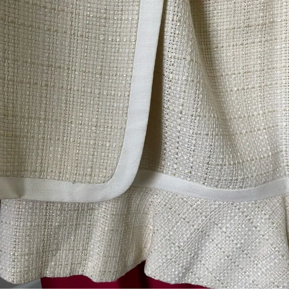 Le Suit Cream Skirt and Blazer Suit - Picture 5 of 5